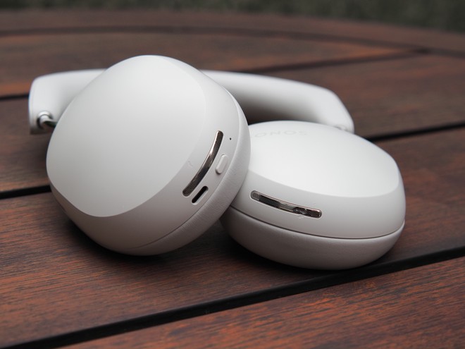 Anteprima: Sonos alza il volume: in arrivo le cuffie Ace Ultra con supporto AI