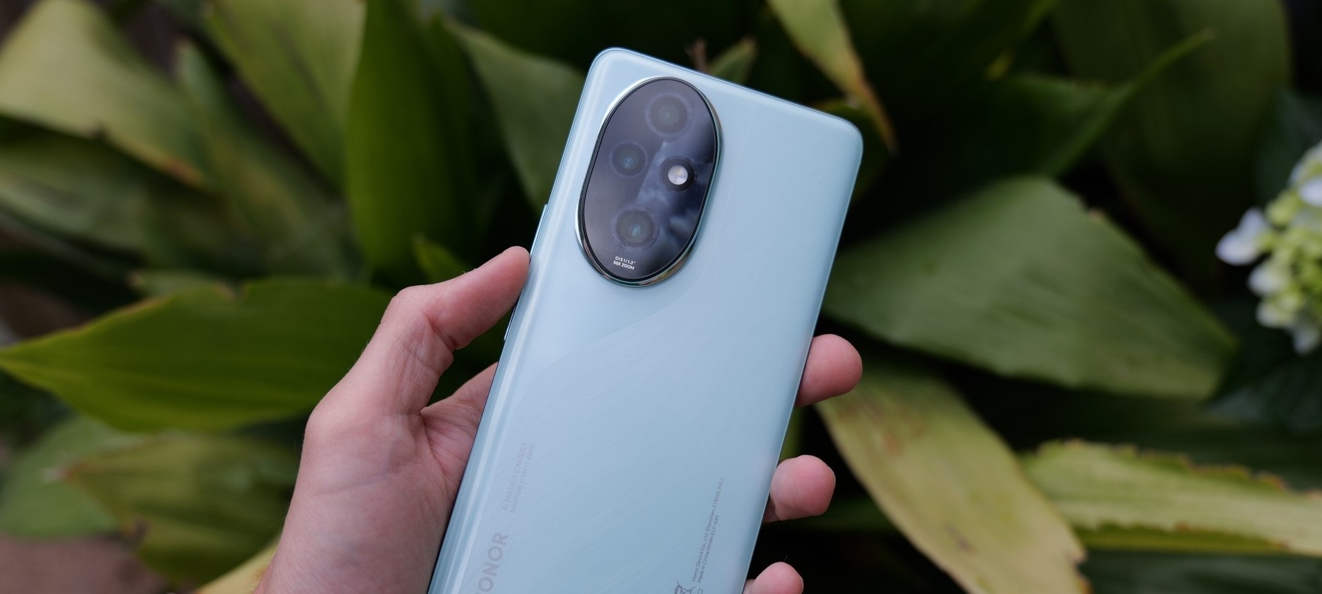 Honor 200 Pro si piazza al primo posto nella classifica DxOMark High-End