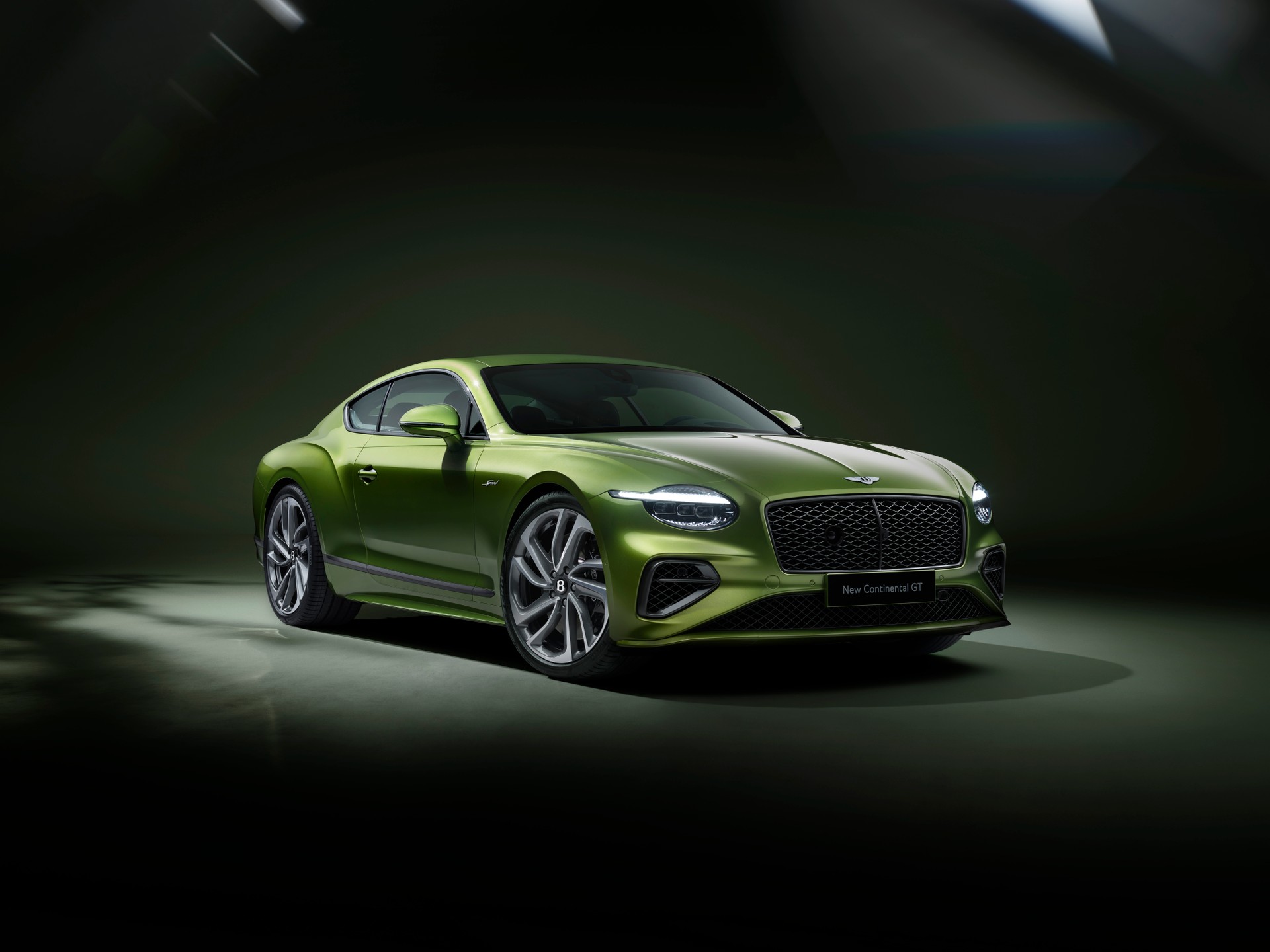 Bentley Continental GT, tanto lusso e V8 Plug-in da 782 CV