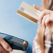 Mastercard: dal 2027 pagamenti con carta anche se il POS non ha connessione