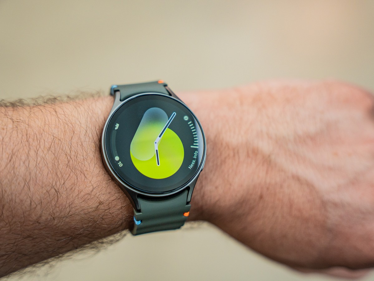 Smartwatch con vibrazione forte store