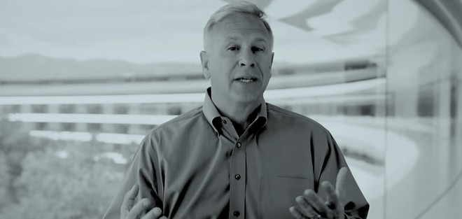 Anteprima: Più ricavi a rischio contenzioso: il motivo dietro l'addio di Phil Schiller al timone del…