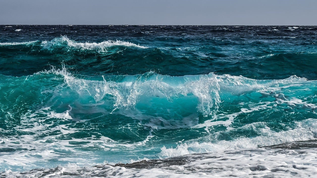 Riscaldamento globale: cambia perfino il colore degli oceani, e non va bene