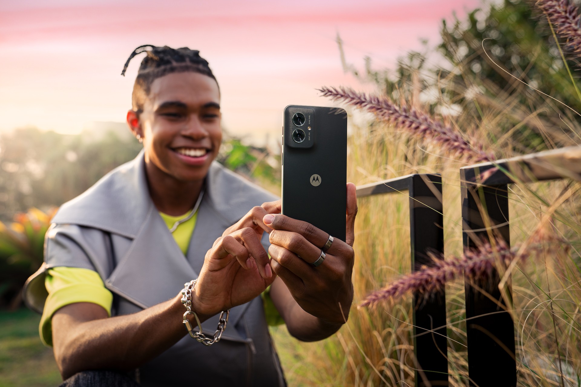 Motorola Moto G55 5G (8/256 GB) in offerta: un best buy nella fascia bassa
