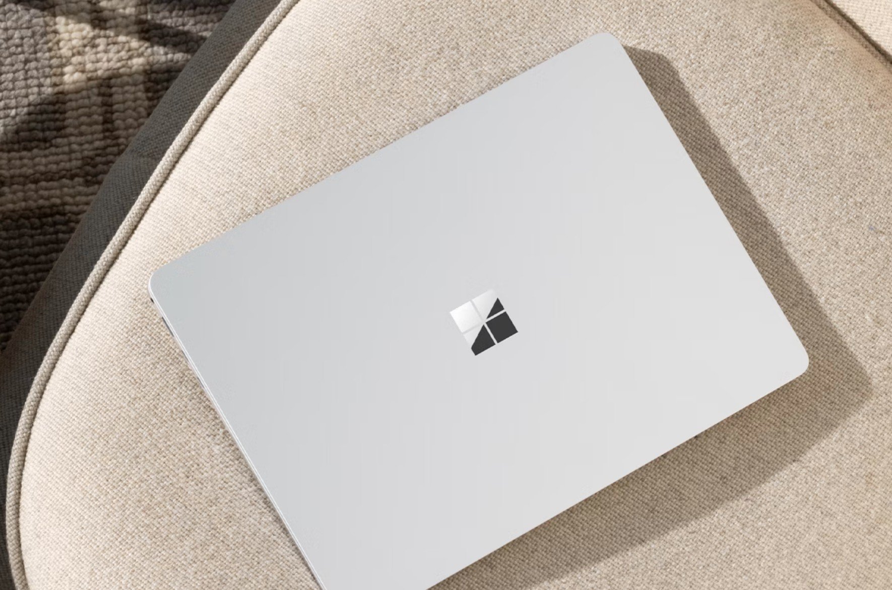 Surface, Microsoft elimina le varianti base dei Pro 13" e Laptop 13,8"