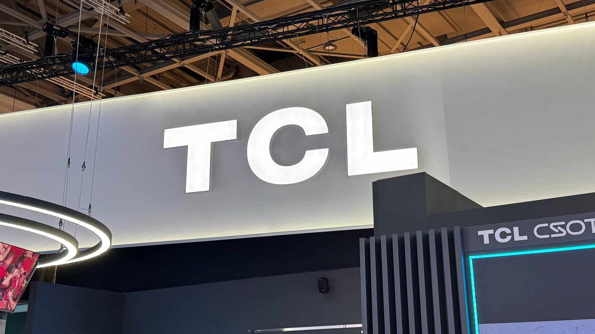 TCL al MWC 2025 con 6 nuovi smartphone e un tablet | PREZZI