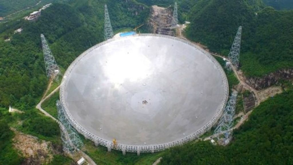 Il gigantesco radiotelescopio FAST della Cina si espande ancora