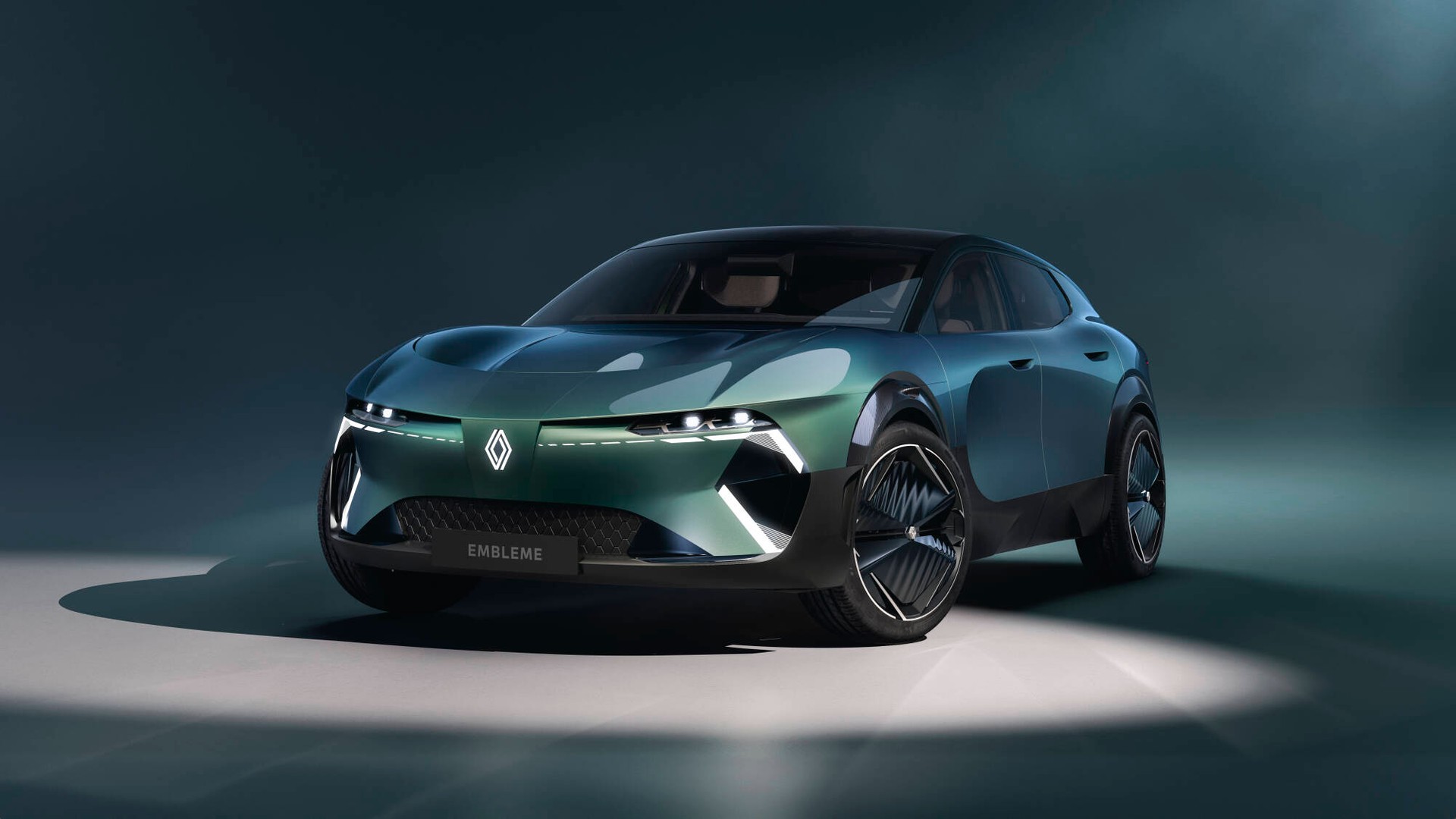 Renault Emblème, la shooting brake del futuro. Elettrica e anche ad idrogeno