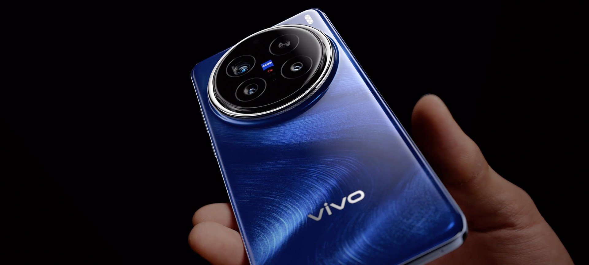 Vivo X200 series, ecco il Pro mini e tante info a una settimana dal lancio