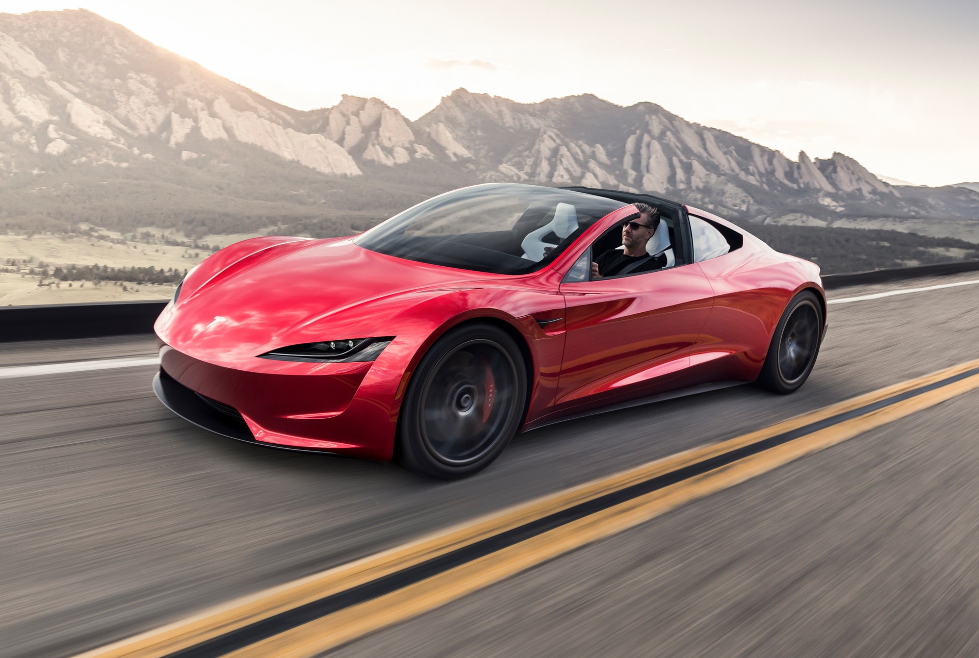 Nuova Tesla Roadster, ma quando arriva? Forse nemmeno Musk lo sa davvero