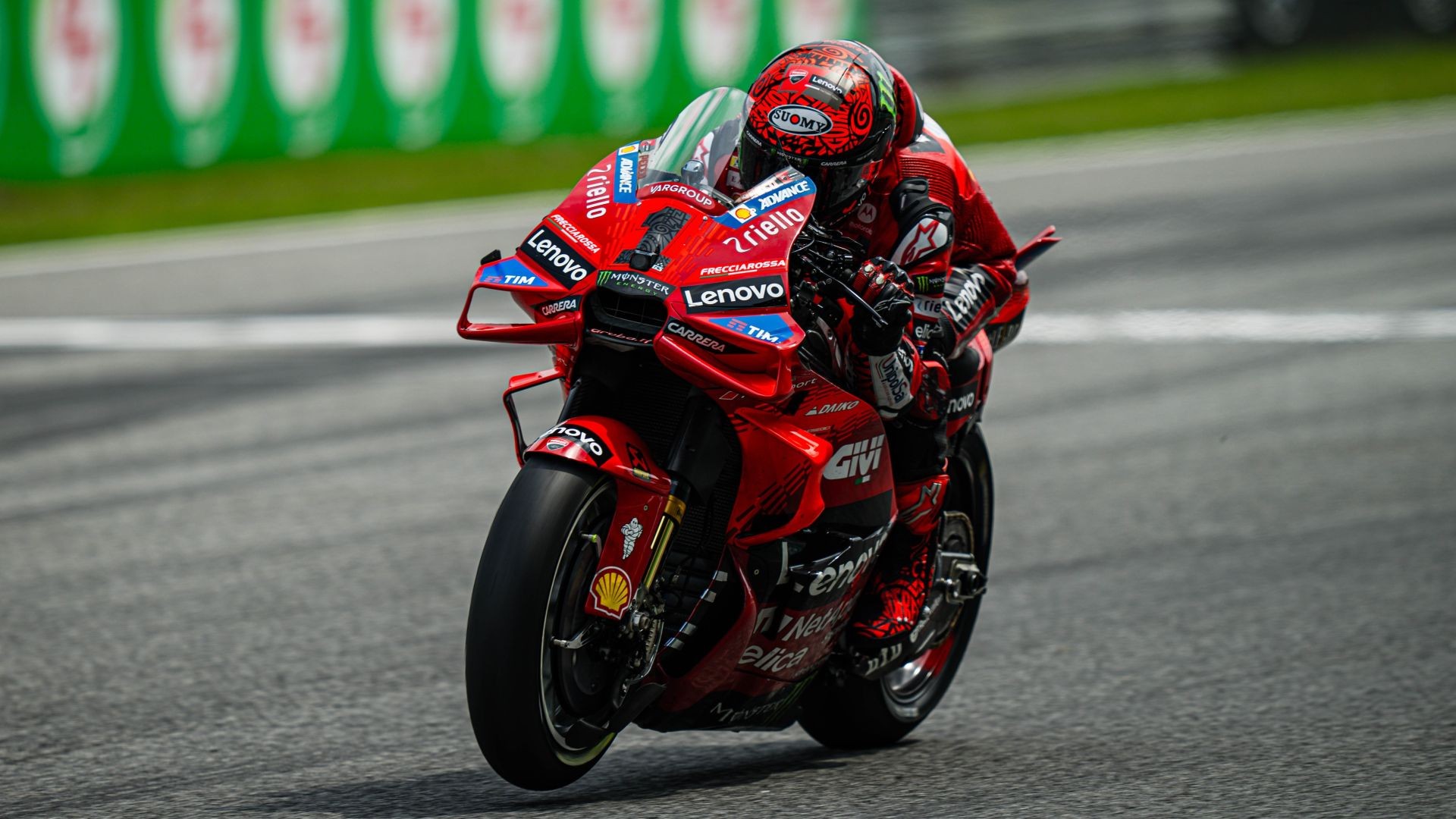 Gran Premio della Thailandia: Bagnaia trionfa sotto la pioggia con Ducati