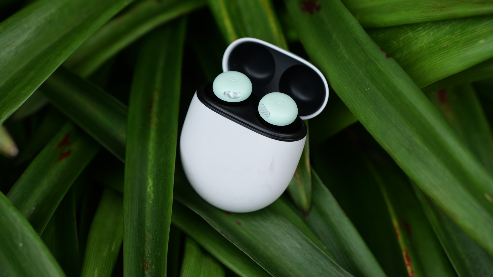 Recensione Google Pixel Buds 2 Pro: netto passo avanti e piccolissime!