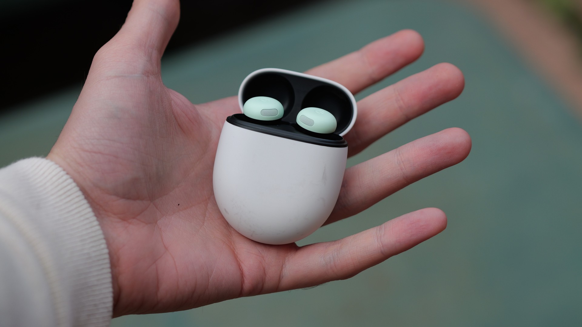 Google Pixel Buds Pro 2 imperdibili al Prime Day 2025: oggi a 149