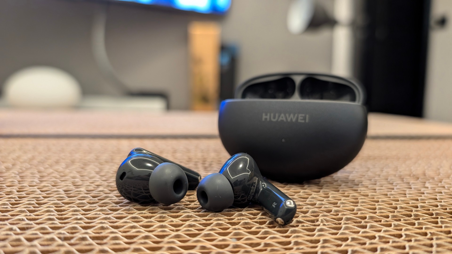 Recensione HUAWEI FreeBuds 6i: BEST BUY tra le cuffiette con ANC