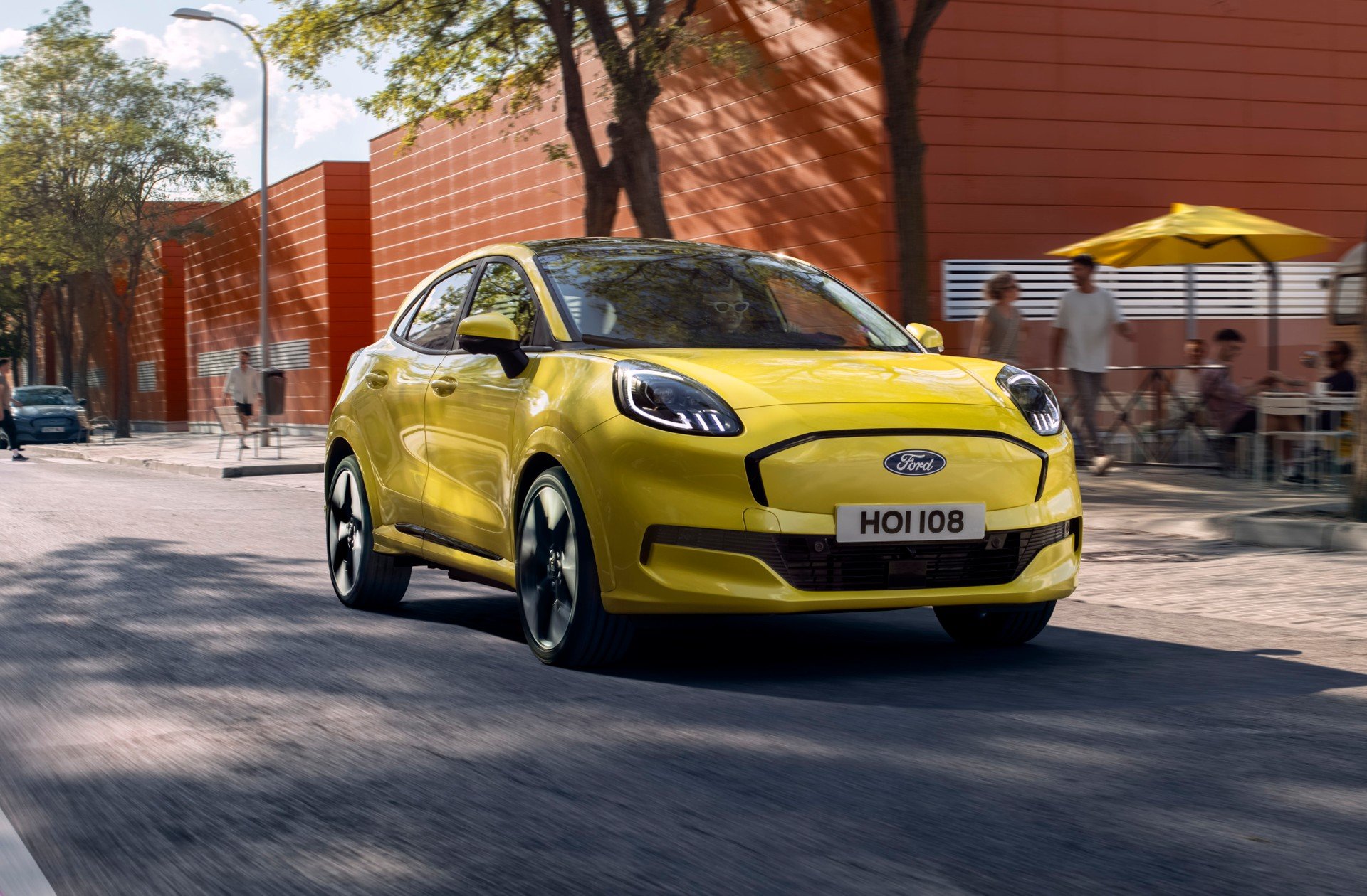 Ford Puma Gen-E, il B-SUV diventa elettrico. Poca autonomia?