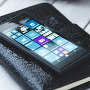 Nostalgia di Windows Phone? Ecco ztOS, basato su Linux e sviluppato dall'AI