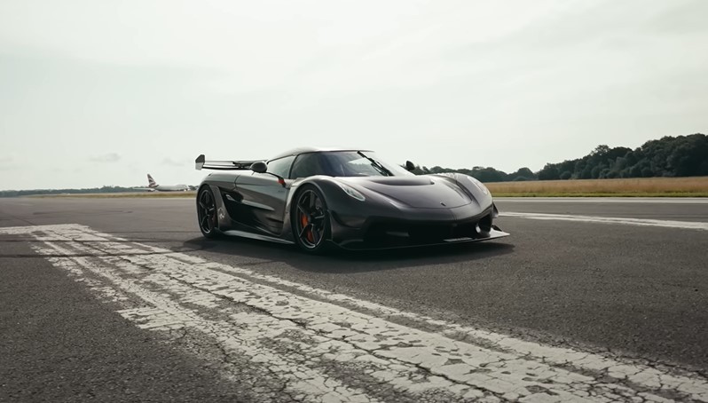 Koenigsegg Jesko, per la supercar giro record sulla pista di Top Gear