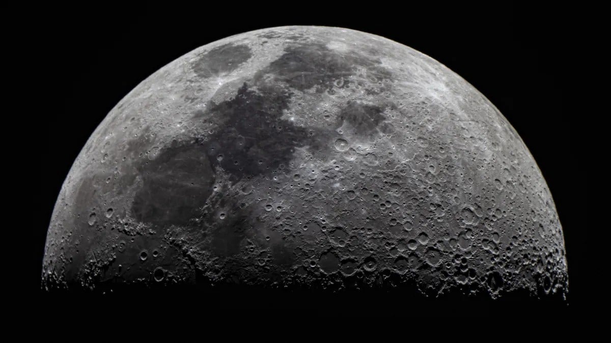 La Luna si sta ancora rimpicciolendo: nuove prove geologiche dal lato nascosto