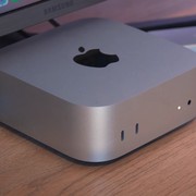 Apple prepara il Mac mini made in USA: Tim Cook visita lo stabilimento di Housto