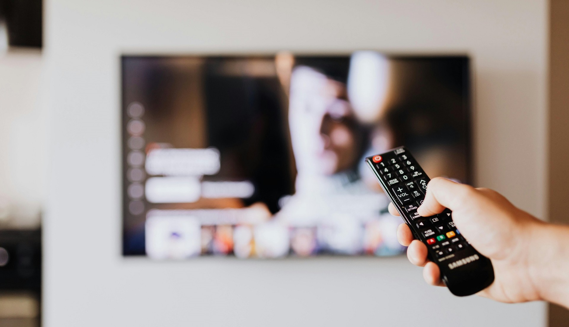 Sky TV + Sky Sport + Fibra Ottica: L'Offerta Combinata Irresistibile che Non Puoi Perdere!
