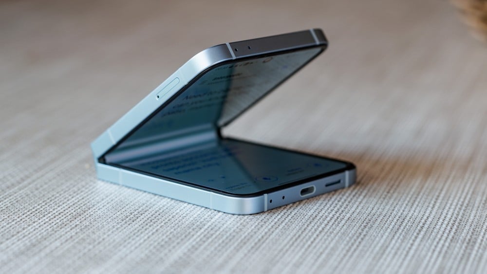 Samsung Galaxy Z Flip e Fold 7, nuove indiscrezioni su memoria e chip