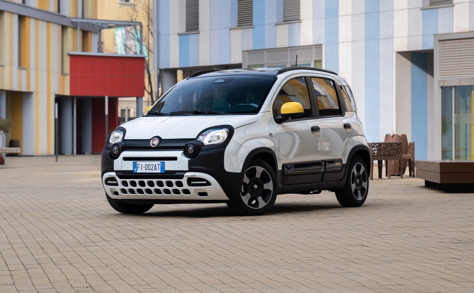 FIAT Panda, anche nel 2024 è l'auto più amata dagli italiani. I modelli più venduti