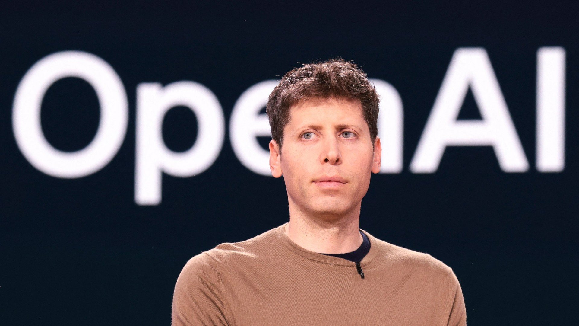 OpenAI verso la superintelligenza: Sam Altman annuncia la prossima frontiera dell'AI