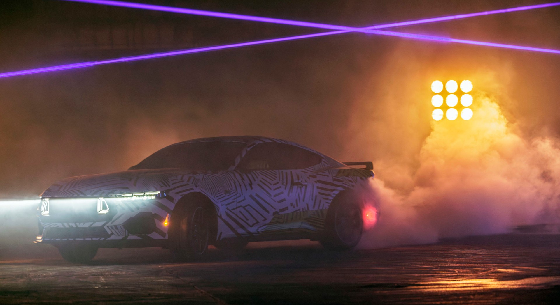 Mustag RTR: al Salone di Detroit 2025 la sportiva nata per il drift