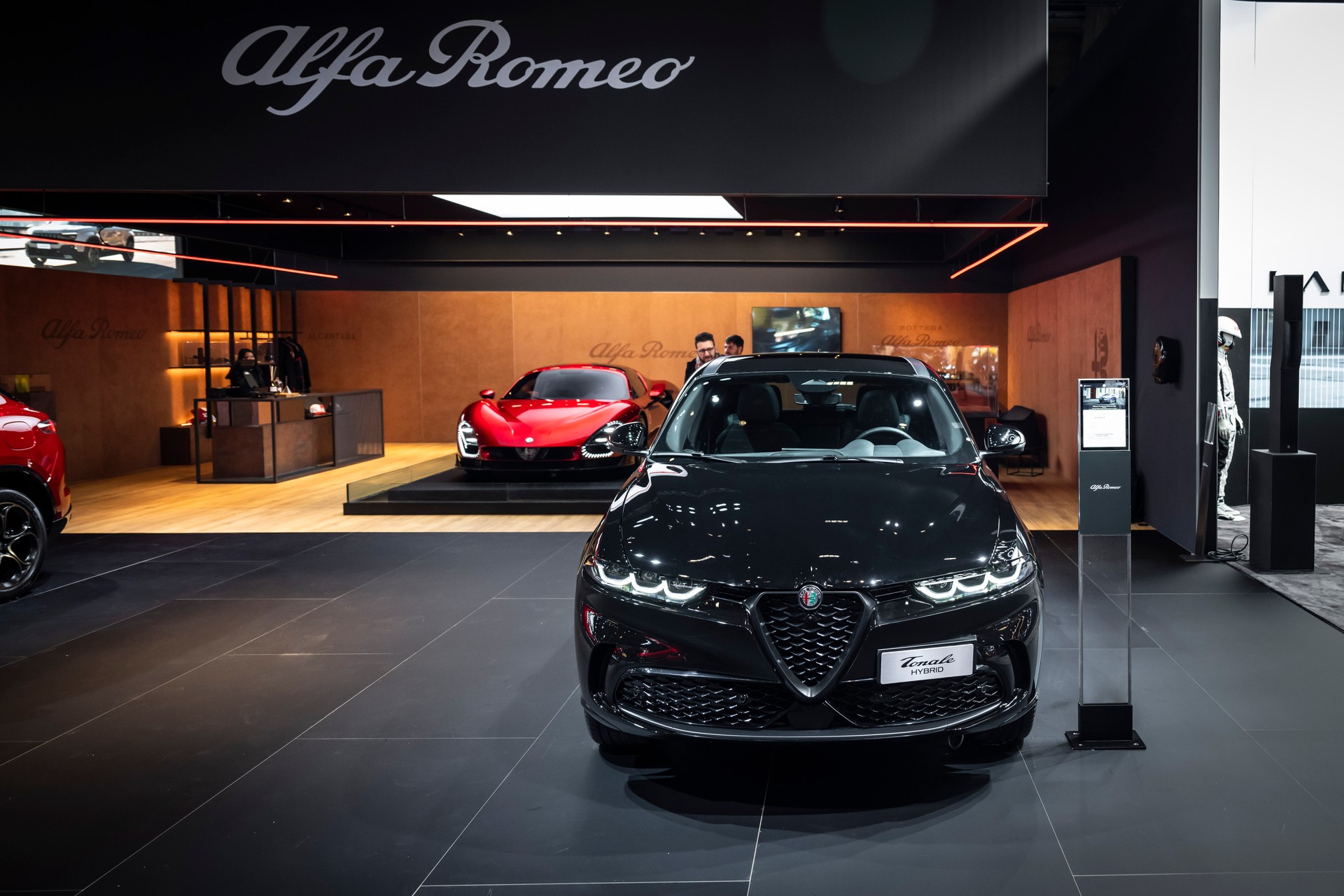 Alfa Romeo Intensa: a Bruxelles la serie speciale per Junior, Tonale, Giulia e Stelvio