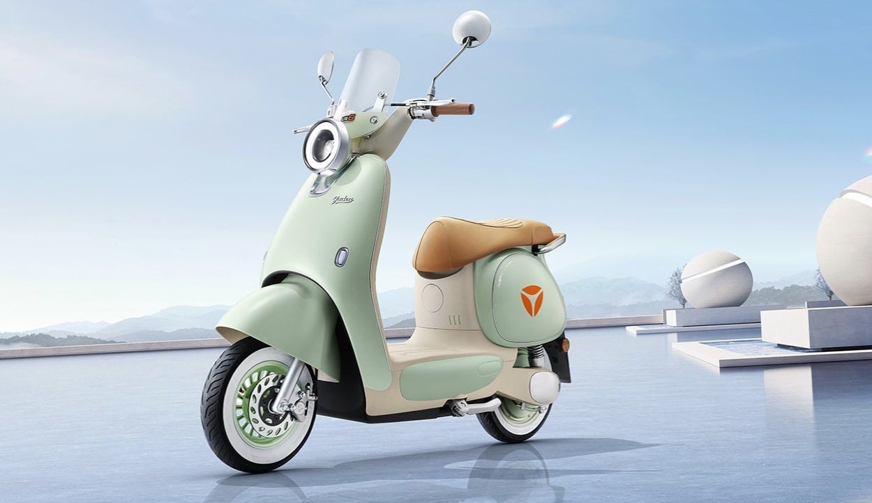 Yadea, il suo scooter elettrico utilizza batterie agli ioni di sodio