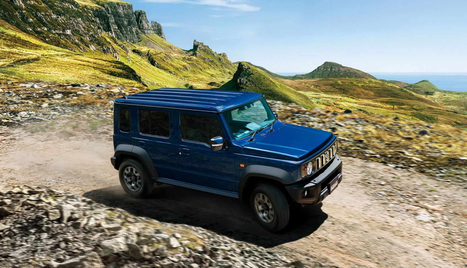 Suzuki Jimny Nomade, debutta in Giappone la versione a 5 porte