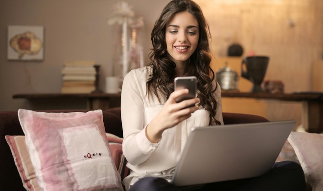Fastweb semplifica le eSIM: ora si attivano online