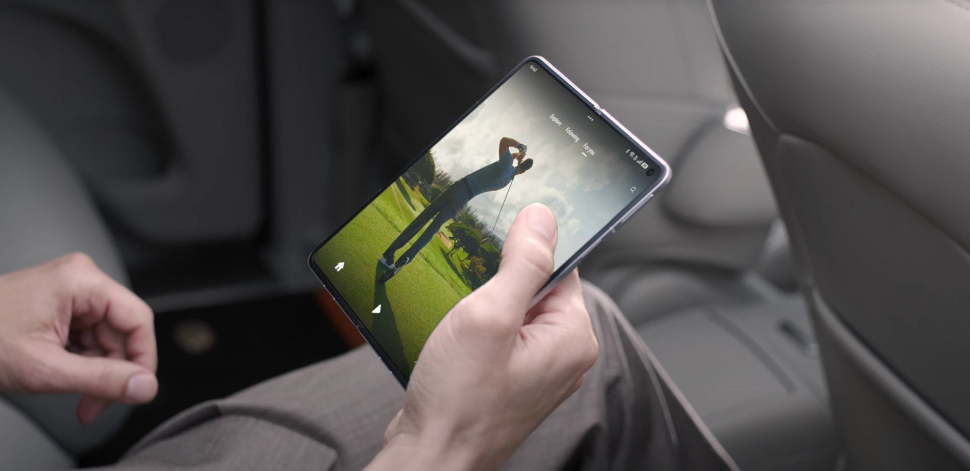 OPPO Find N5 si mostra in tre nuovi video promozionali