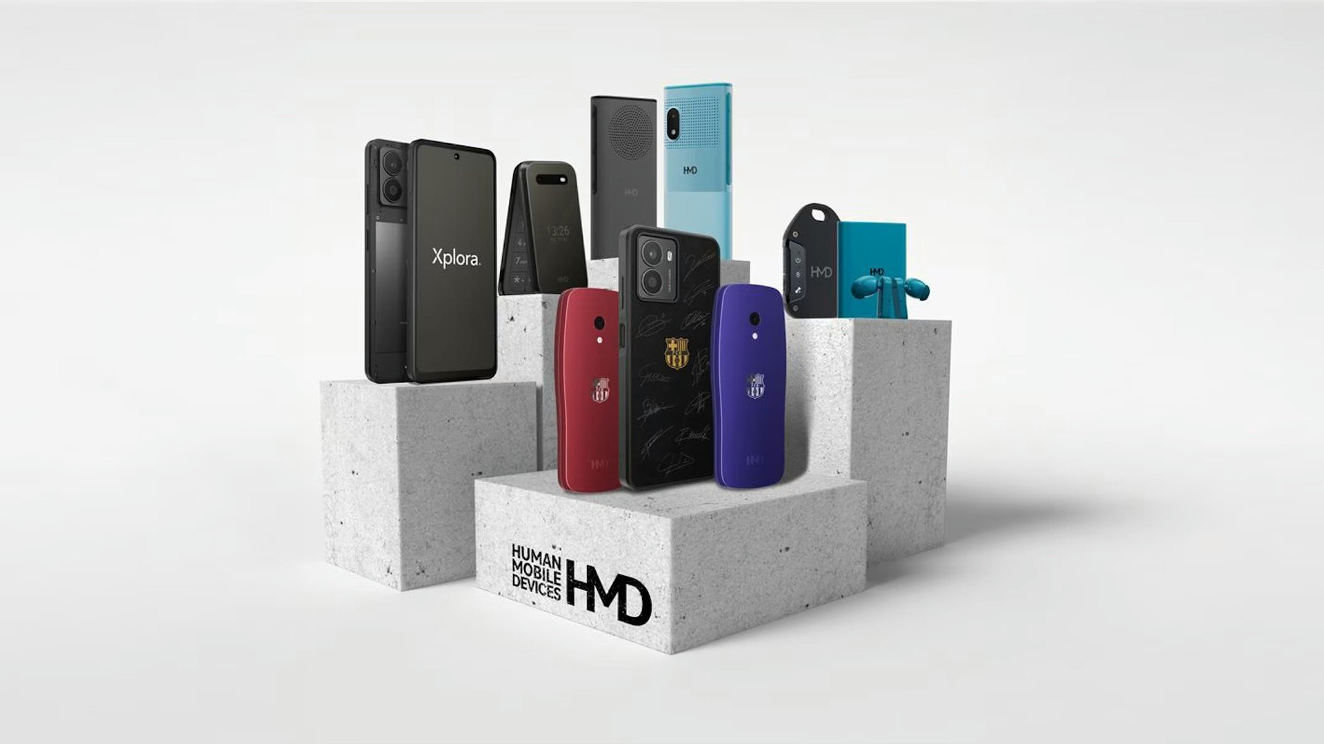 HMD al MWC 2025: nuovo Fusion X1, power bank con auricolari e feature phone