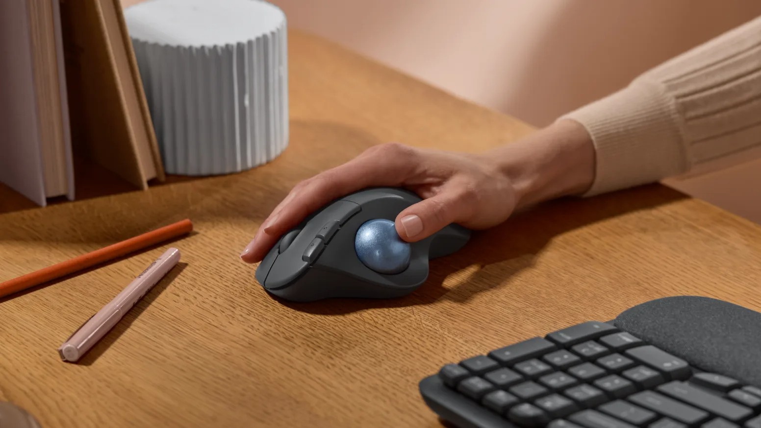 Logitech Ergo M575S: ottimo prezzo su Amazon per il mouse con trackball