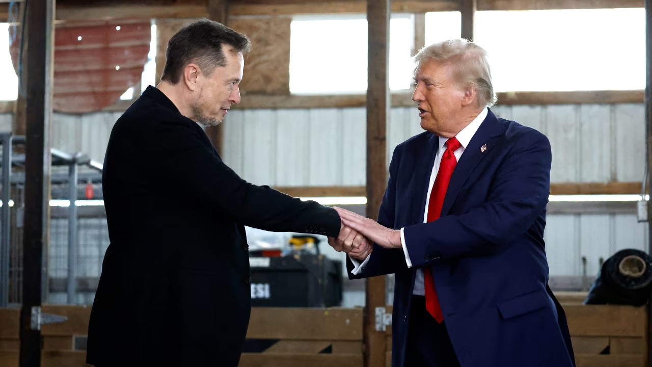 Trump vs Musk, guerra aperta tra Epstein, droghe, impeachment e deportazione
