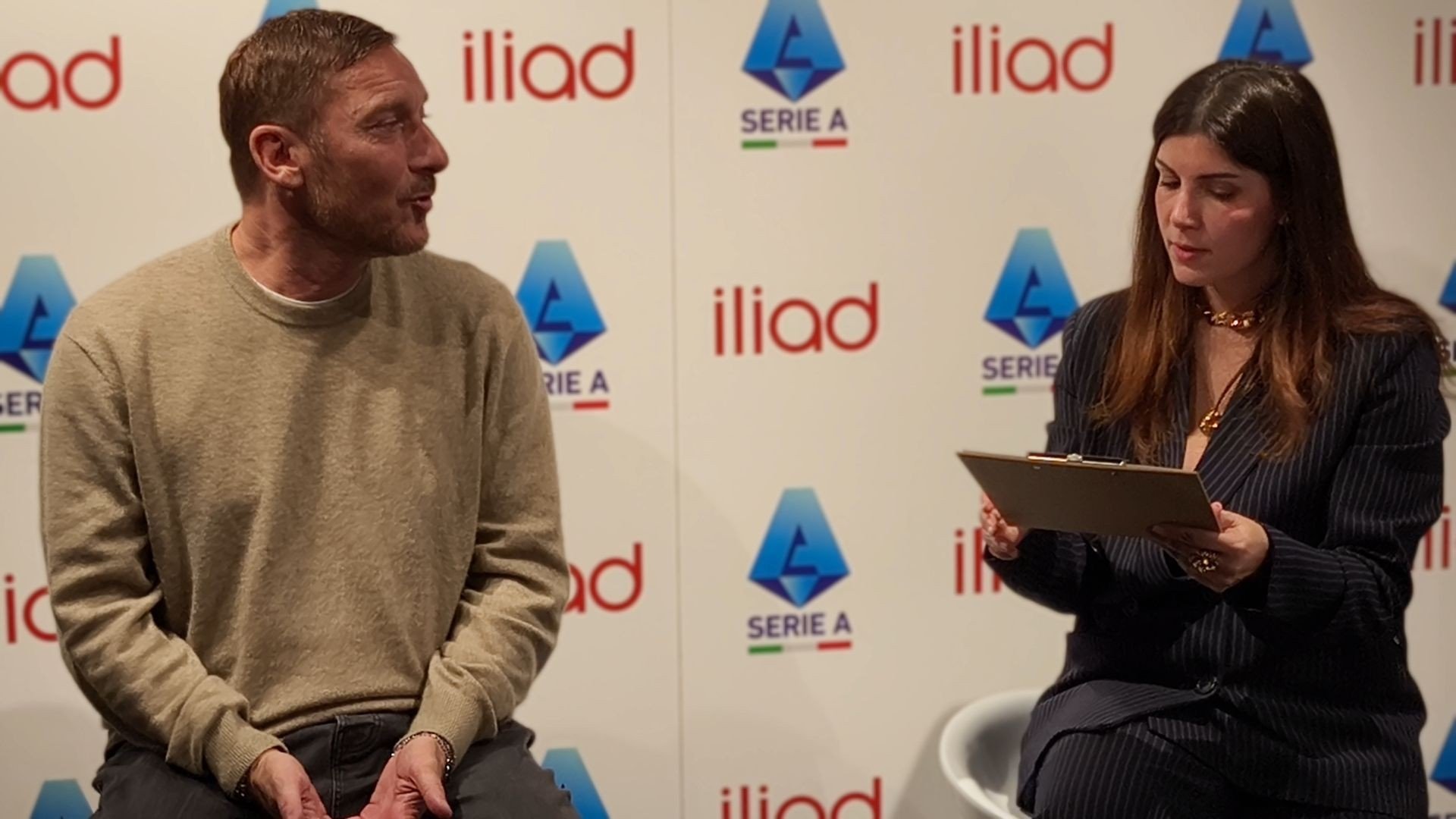 iliad Store in delirio per il meet and greet con Francesco Totti