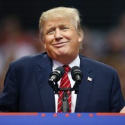 Colpo ai dazi di Trump: i rimborsi hanno già superato i 100 miliardi di dollari