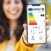 Smartphone e riparazioni, le regole UE ci sono ma in troppi non le rispettano