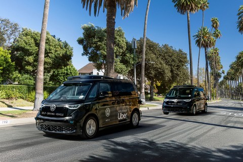 Volkswagen, ID. Buzz a guida autonoma entrano nella flotta di Uber