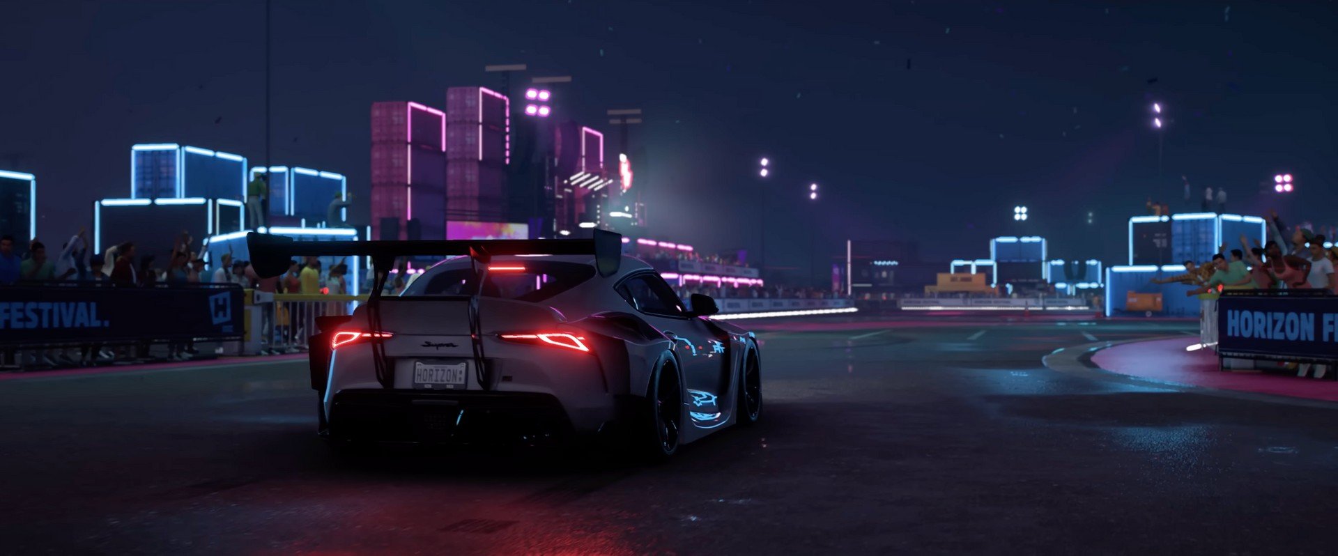 Forza Horizon 5 è ai nastri di partenza su PS5: novità per tutti con un grande update
