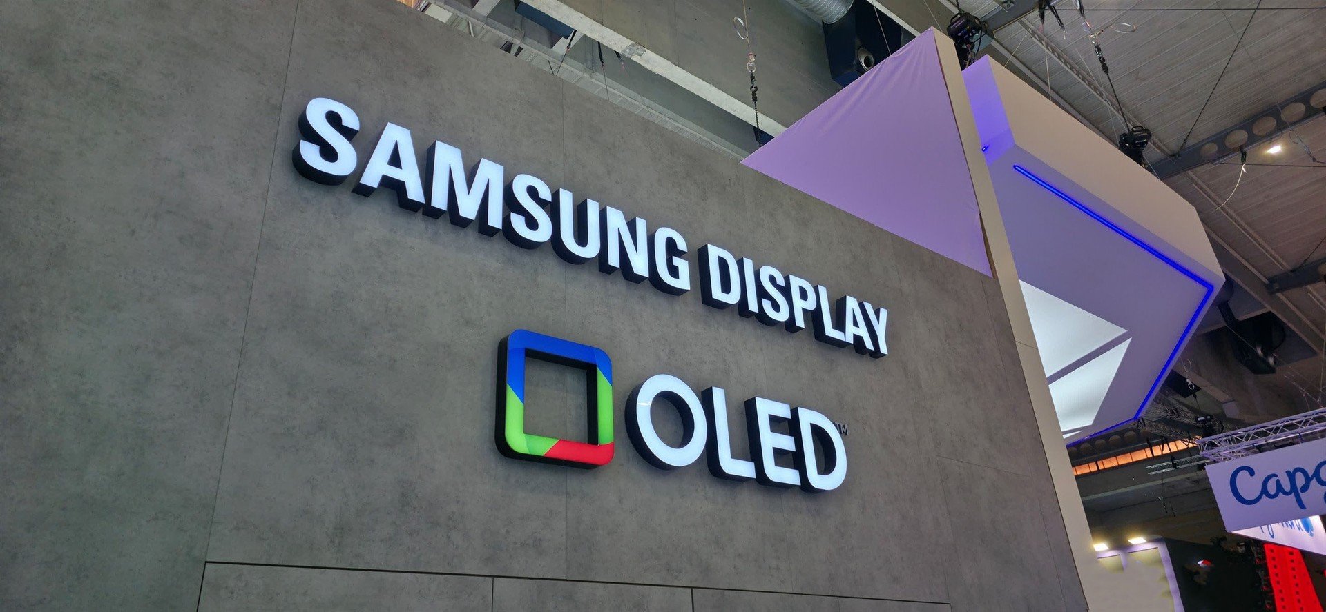 Gli OLED sono percepiti 1,5x più luminosi degli LCD: tutto merito del contrasto