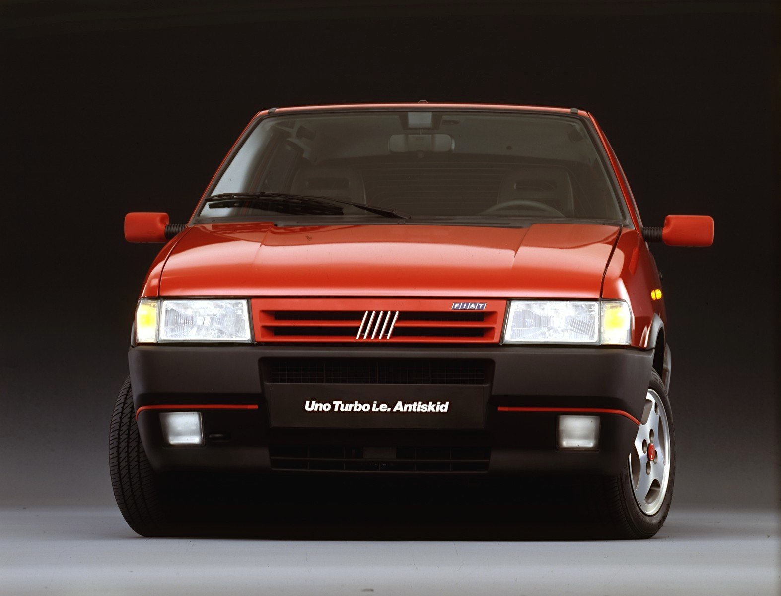 Fiat Uno Turbo i.e.: storia e successo della piccola sportiva di Torino
