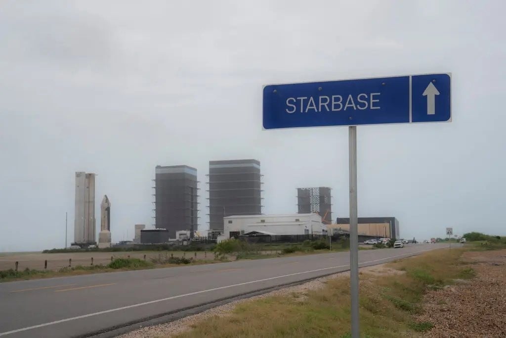 Starbase è realtà: la città di SpaceX prende forma in Texas