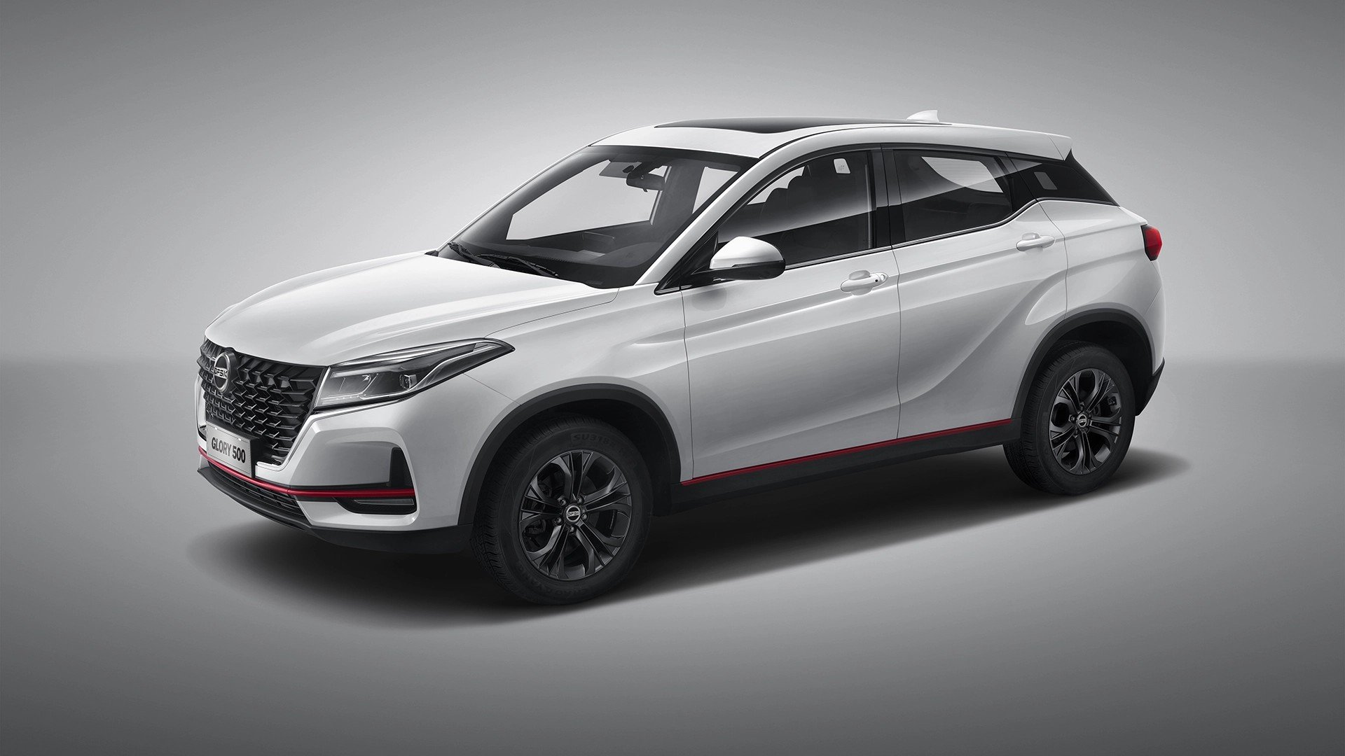 Novità DFSK Glory 500, arriva la versione Turbo: 44 CV in più