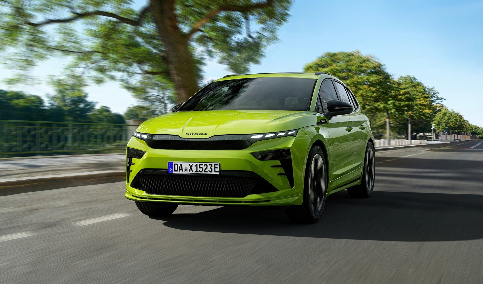 Skoda Enyaq RS: 340 CV e trazione integrale. Ecco la versione sportiva del SUV