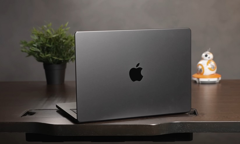 MacBook Pro シルバー M4Pro 14インチ Recensione del MacBook Pro 14 M4 Apple - modello base M4 con