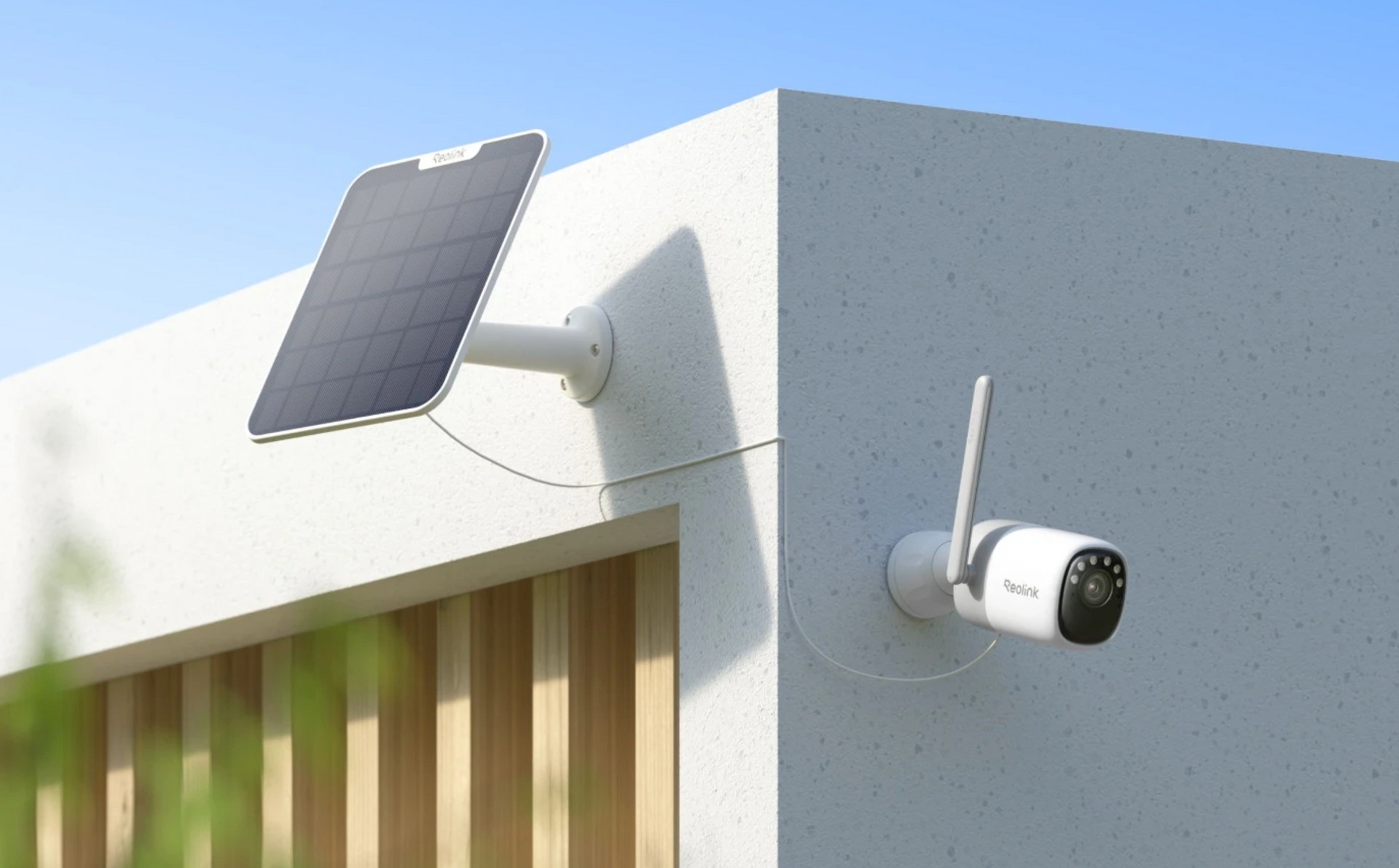 Reolink Altas, la videocamera AI con preregistrazione disponibile in Italia