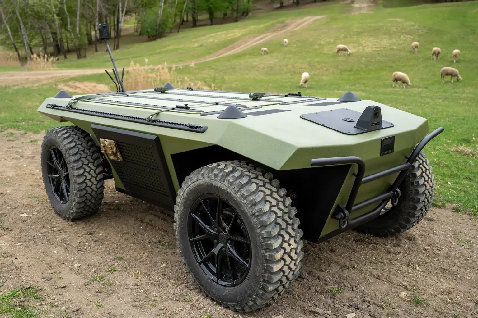 HORNET, il drone terrestre sarà autonomo sul campo di battaglia | Video