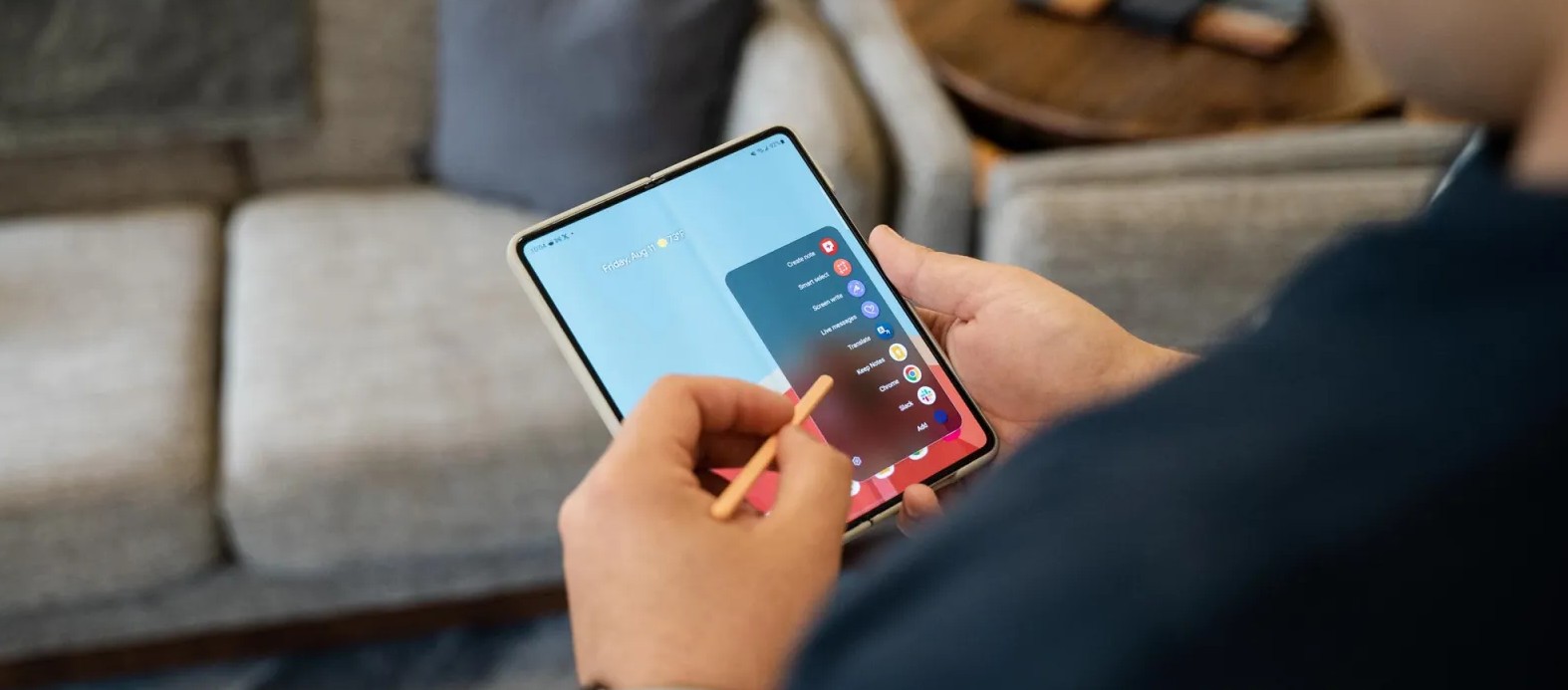Ritorno in Grande Stile: Samsung Stava Lavorando a una Nuova S Pen per il Galaxy Z Fold 7?